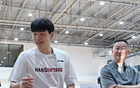 青島專訪楊瀚森：中美籃球差異，速度強度，CBA助NBA之旅